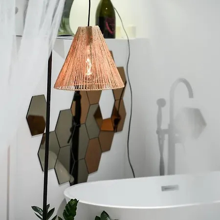 Deluxe Artistic Loft דירה