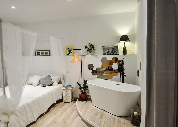 Deluxe Artistic Loft 아파트 *